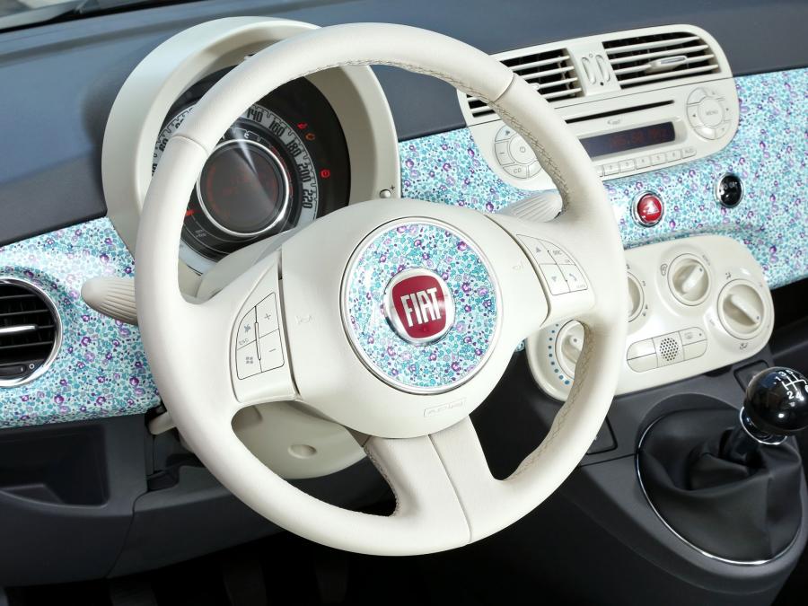  Fiat 500 Liberty Art Fabrics 2012 года  (фото 3 из 16)
